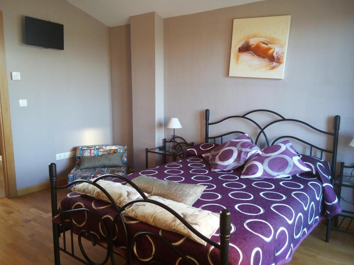Apartamento Golf Buenas Vistas Cirueña エクステリア 写真