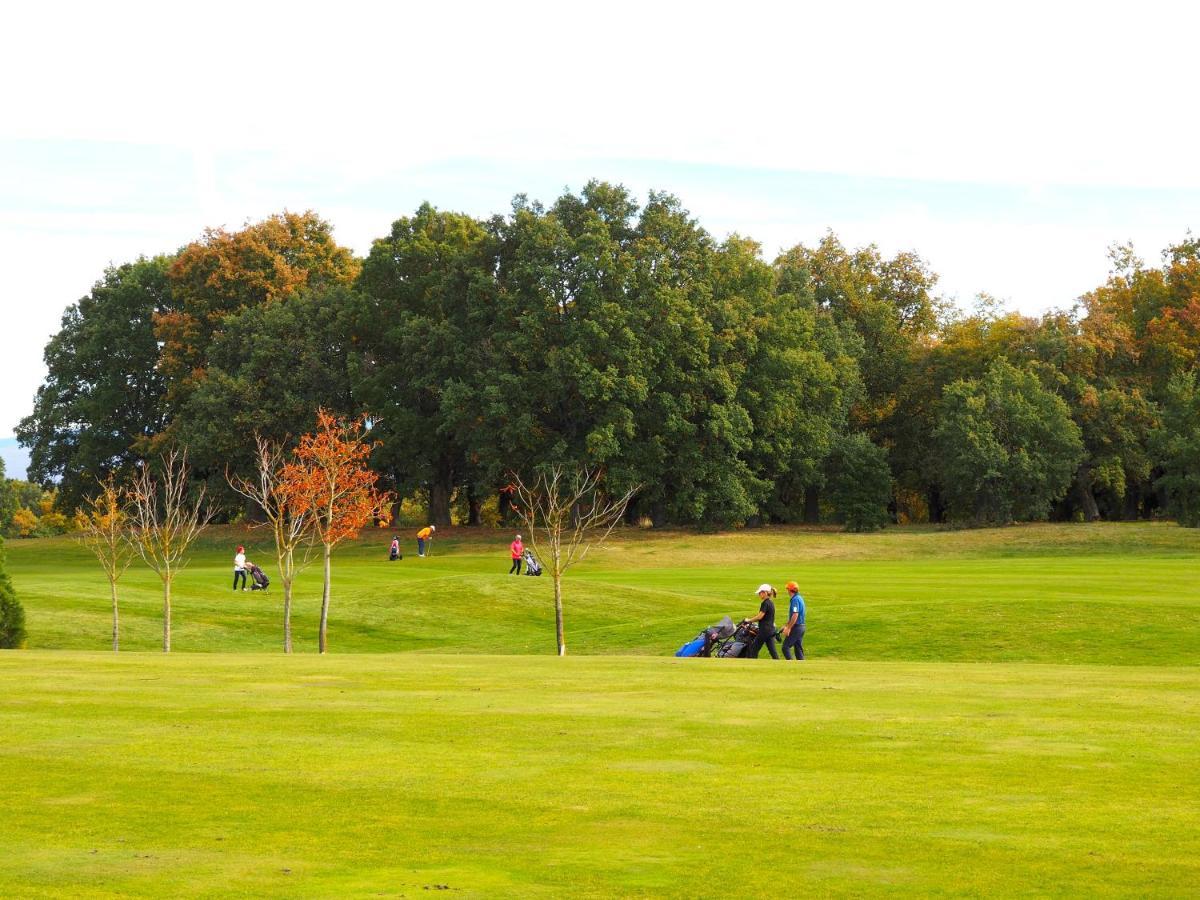 Apartamento Golf Buenas Vistas Cirueña エクステリア 写真