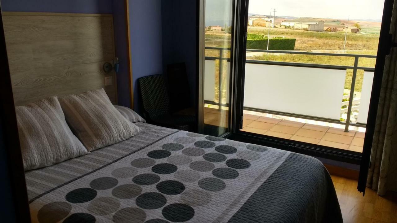 Apartamento Golf Buenas Vistas Cirueña エクステリア 写真